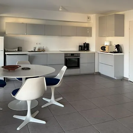 Апартаменти T3 Pour 6 Pers, Balcon, Parking, - Fr-1-803-96 Ле-Лаванду