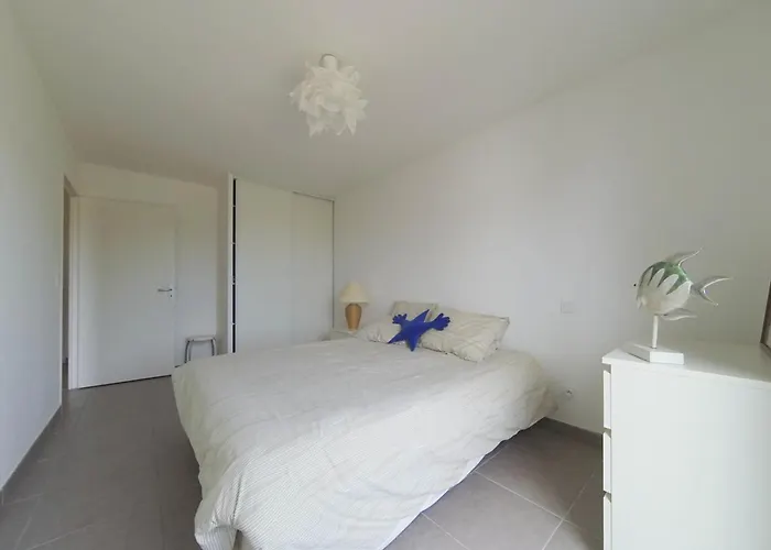 Lägenhet T3 Pour 6 Pers, Balcon, Parking, - Fr-1-803-96