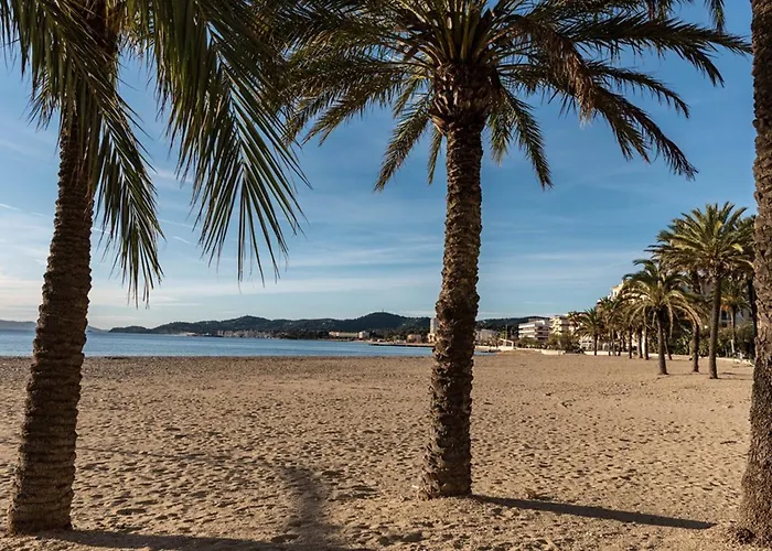 Апартаменти T3 Pour 6 Pers, Balcon, Parking, - Fr-1-803-96